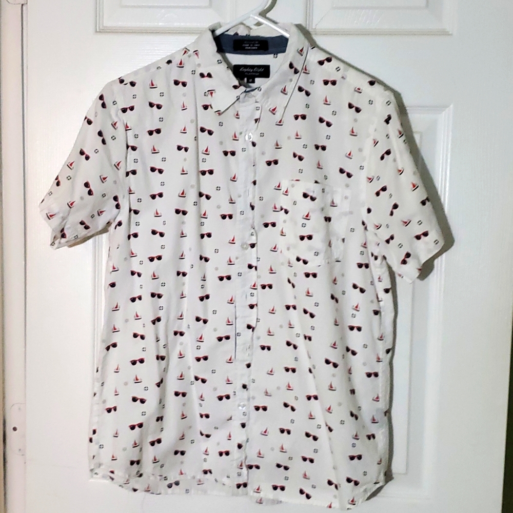 Button down Shirt with Sunglasses / Boats